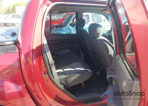 2004 Ford Explorer Sport Trac Adrenalin/Xls/Xlt z USA, uszkodzony, nr VIN 1FMZU77K24UA22619